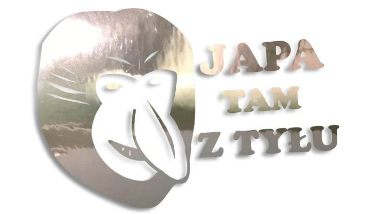 naklejka janusz nosacz japa tam z tylu chrom.jpg