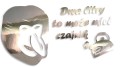 naklejka janusz nosacz dwa litry to moze miec czajnik chrom.jpg