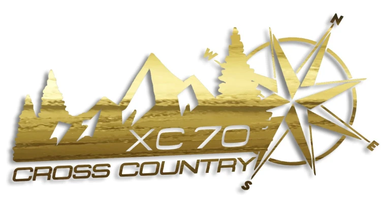 naklejka-volvo-xc70-cross-country-gory-kompas-zloty-chrom.jpg