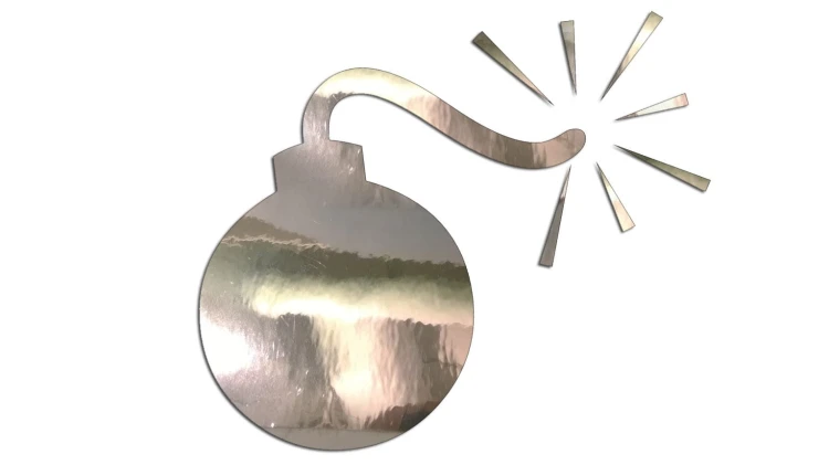 naklejka-bomba-chrom.jpg