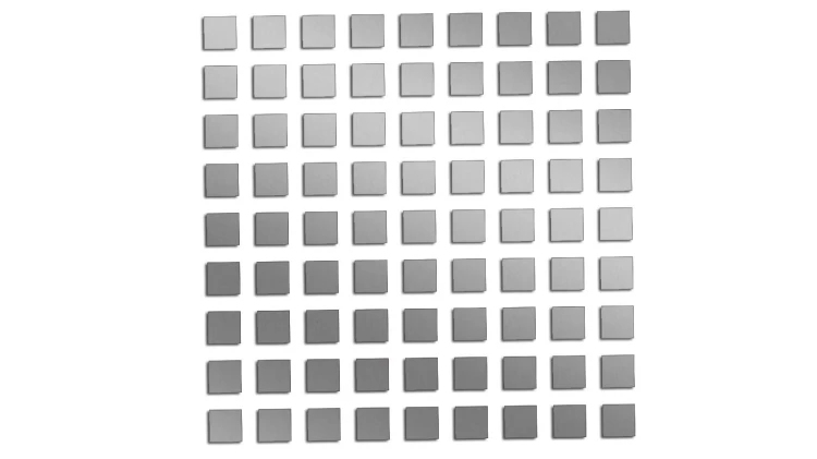 naklejka-kwadrat-2-cm-81-sztuk-srebrna.jpg