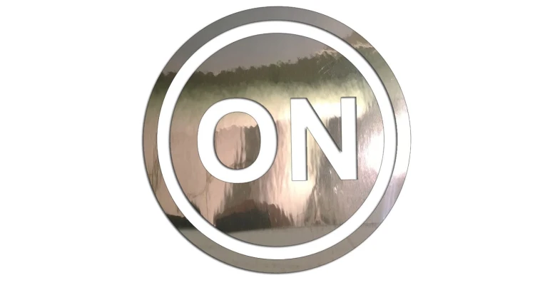 naklejka-diesel-on-chrom.jpg