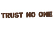 naklejka-trust-no-one-ciemny-brazowy.jpg