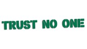 naklejka-trust-no-one-zielona.jpg
