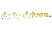 naklejka-daily-driven-zloty-chrom.jpg
