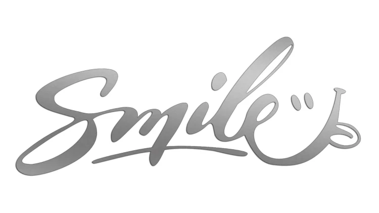 naklejka-smile-srebrna.jpg