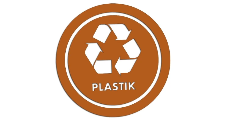 naklejka-plastik-odpady-brazowa.jpg