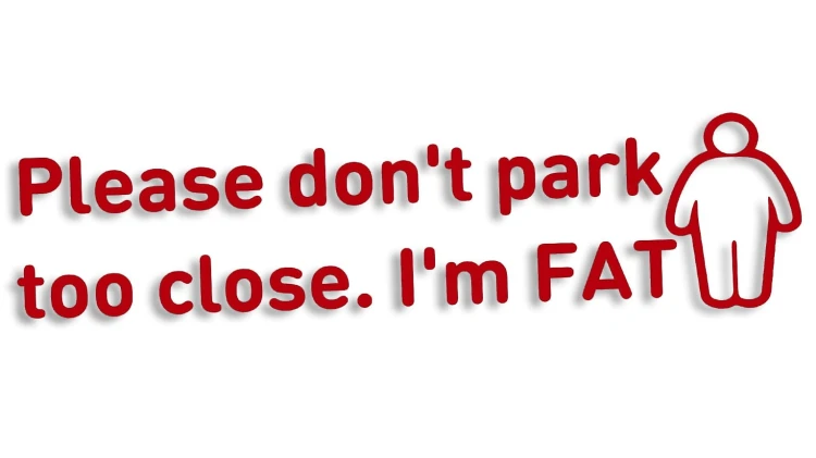 naklejka-please-dont-park-too-close-im-fat-czerwona.jpg