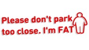 naklejka-please-dont-park-too-close-im-fat-czerwona-neon.jpg