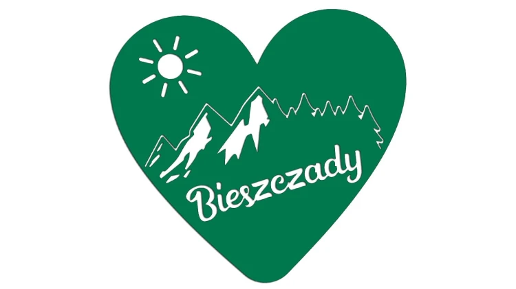 naklejka-bieszczady-serce-gory-las-zielona.jpg