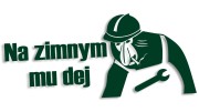 naklejka-nosacz-janusz-na-zimnym-mu-dej-ciemny-zielony.jpg