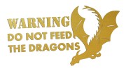 naklejka-warning-do-not-feed-the-dragons-smok-zlota.jpg