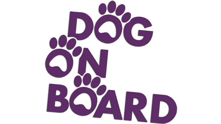 naklejka-dog-on-board-lapki-fioletowa.jpg