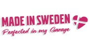naklejka-made-in-sweden-perfected-in-my-garage-rozowa.jpg