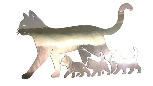 naklejka-kocica-i-male-kociaki-chrom.jpg