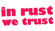 naklejka-in-rust-we-trust-rozowa-neon.jpg